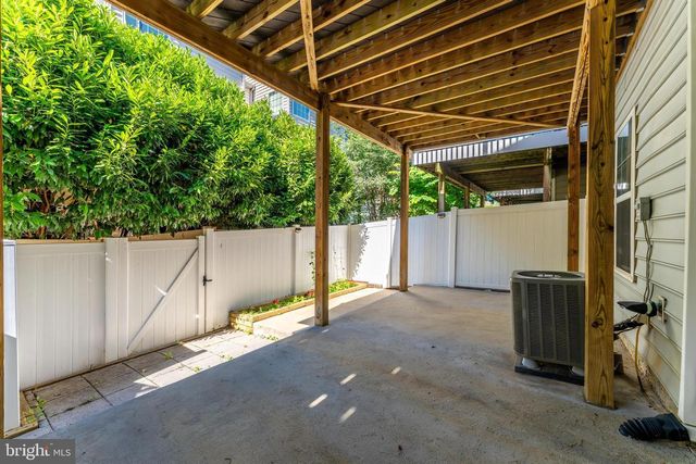 43583 WHITE CAP TER, Chantilly, VA 20152