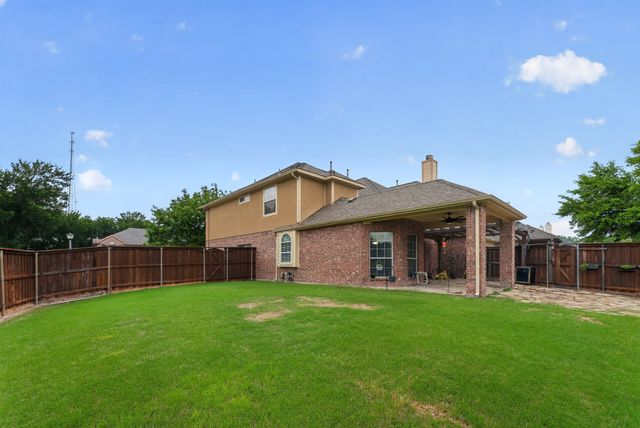 802 Myers Meadow Drive, Garland, TX 75043