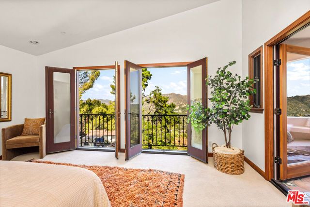 21322 Hillside Drive, Topanga (los Angeles), CA 90290