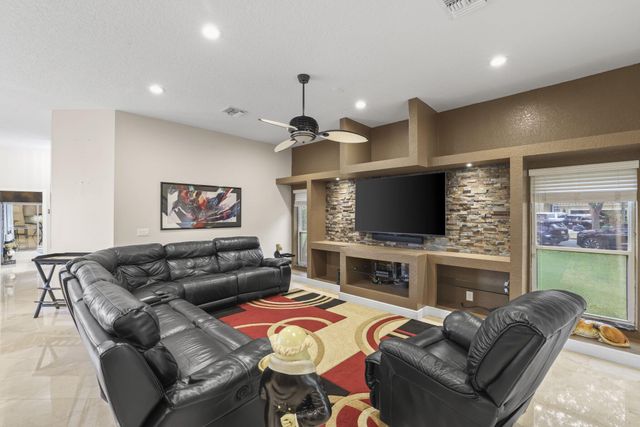 1437 NW 102nd Drive, Coral Springs, FL 33071