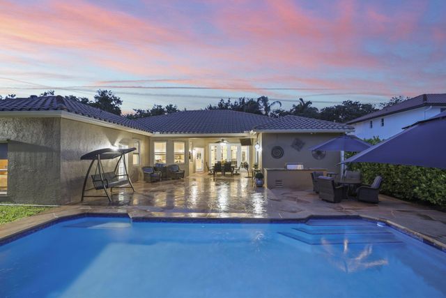 1437 NW 102nd Drive, Coral Springs, FL 33071
