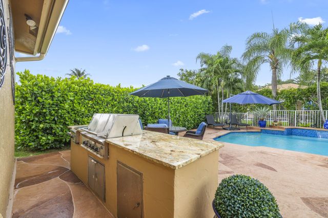 1437 NW 102nd Drive, Coral Springs, FL 33071