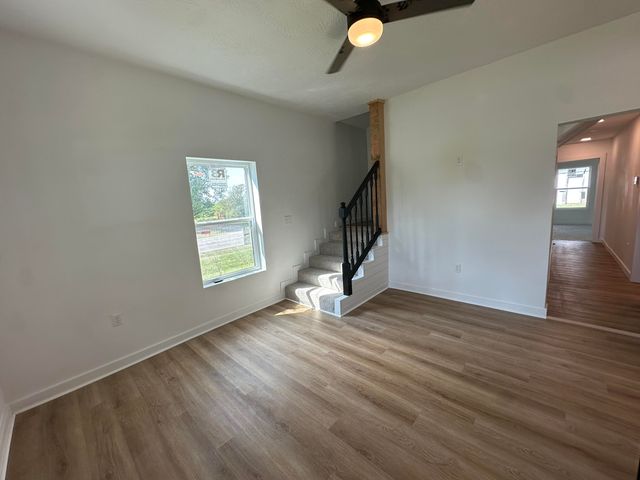 306 W 3rd Street, Miller, MO 65707