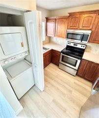 6121 W 24th Ave 204, Hialeah, FL 33016