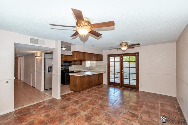 2125 S 27 WAY, Yuma, AZ 85364