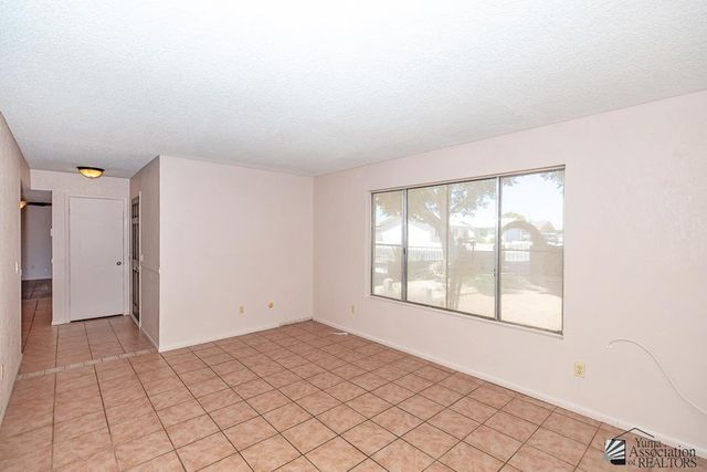 2125 S 27 WAY, Yuma, AZ 85364