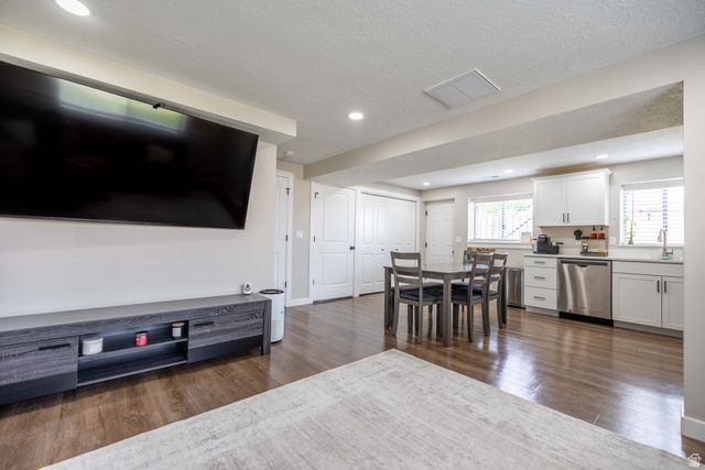 3624 W 4650 S, Roy, UT 84067