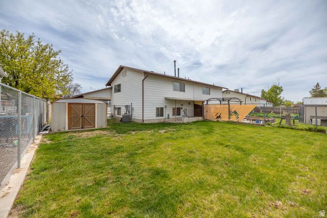 3624 W 4650 S, Roy, UT 84067