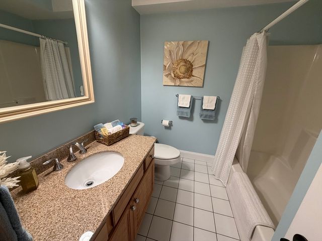 14 Ames Ave C, Canton, MA 02021