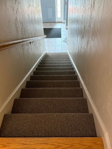 14 Ames Ave C, Canton, MA 02021