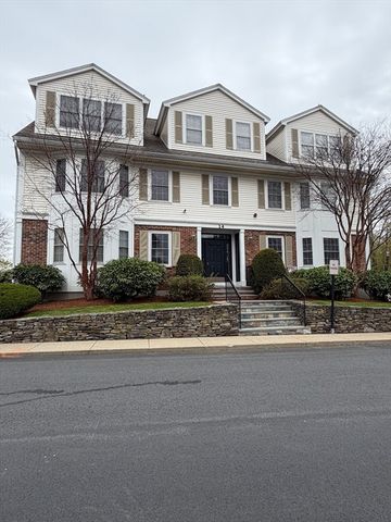 14 Ames Ave C, Canton, MA 02021