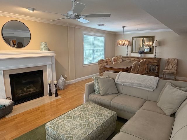 14 Ames Ave C, Canton, MA 02021