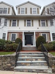 14 Ames Ave C, Canton, MA 02021