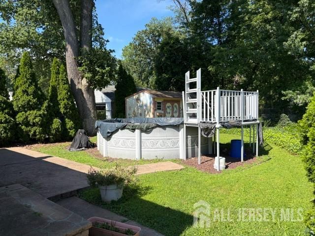 25 chase Avenue, Avenel, NJ 07001