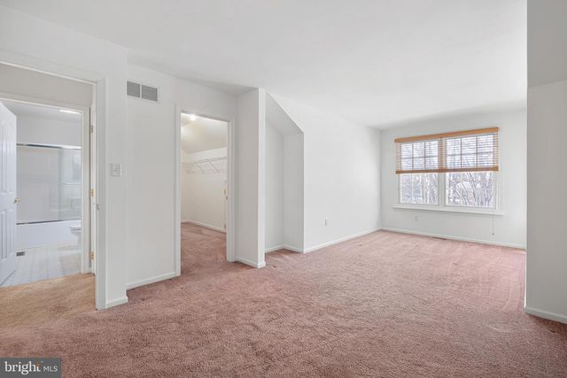 1805 CLOUTIER CT, Wilmington, DE 19803