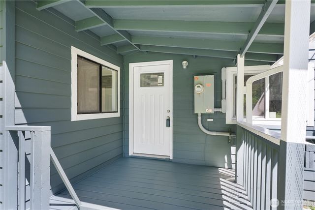 22504 Maple Drive NW, Lakebay, WA 98349