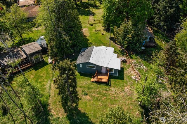 22504 Maple Drive NW, Lakebay, WA 98349