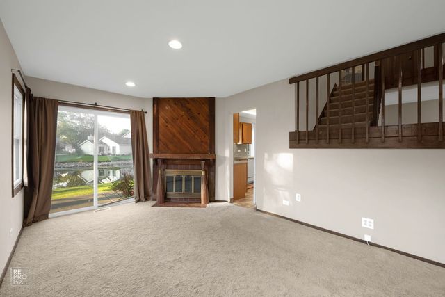 1091 COLONY LAKE Drive, Schaumburg, IL 60194