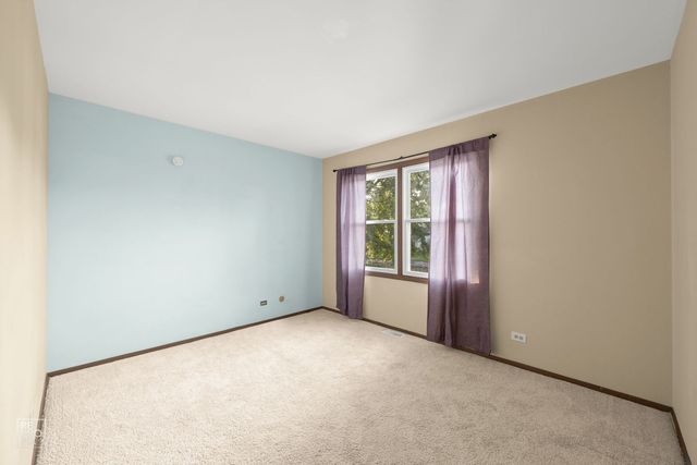 1091 COLONY LAKE Drive, Schaumburg, IL 60194