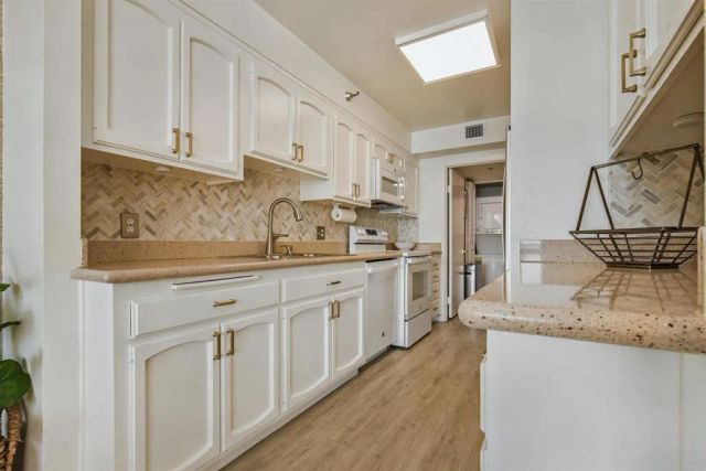 1750 Avenida del Mundo 601, Coronado, CA 92118