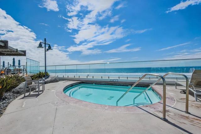 1750 Avenida del Mundo 601, Coronado, CA 92118