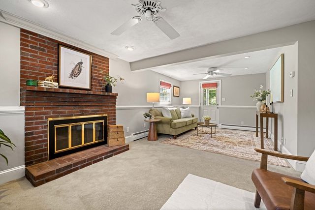 14 Belmont Rd, Burlington, MA 01803