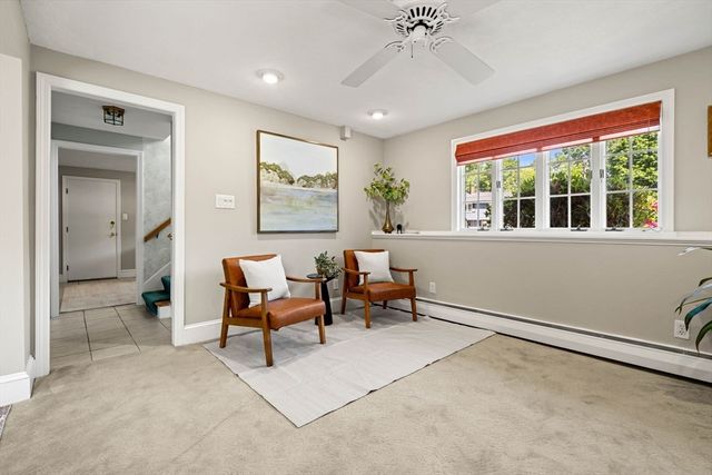 14 Belmont Rd, Burlington, MA 01803