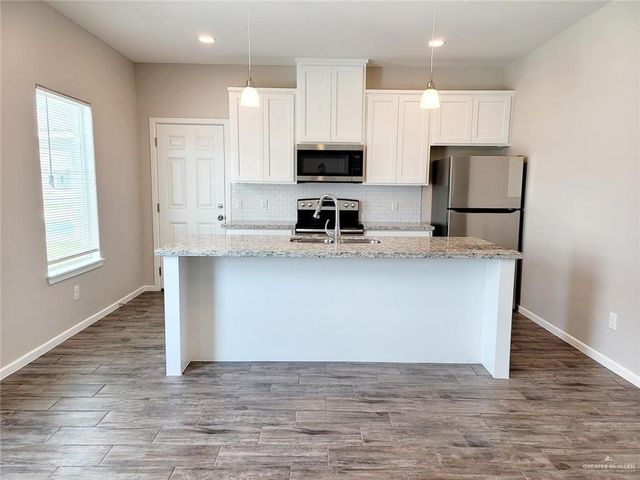 5909 Sandpiper Avenue 4, Mission, TX 78573