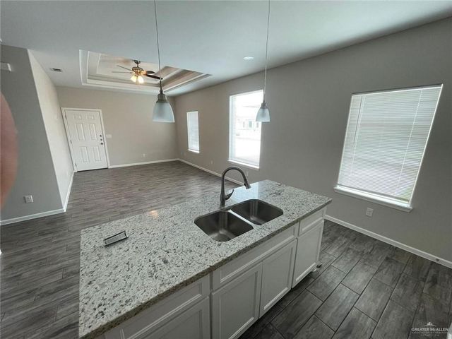 5909 Sandpiper Avenue 4, Mission, TX 78573