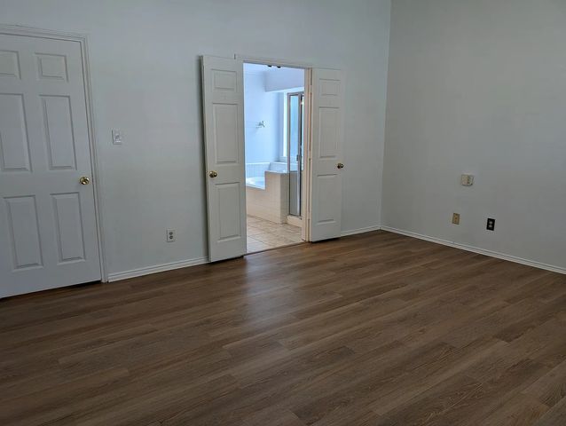 5232 Goodman Drive, The Colony, TX 75056