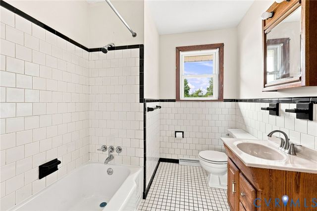 5002 Glendale Ave, Dinwiddie, VA 23803