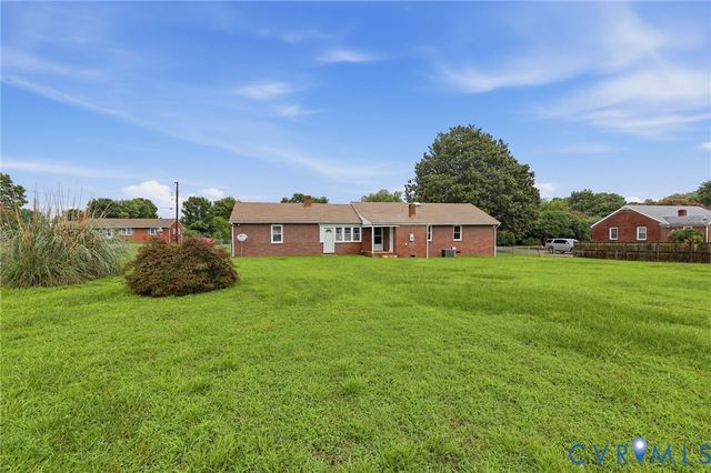 5002 Glendale Ave, Dinwiddie, VA 23803