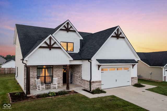 637 E Benjamin Street, Ellettsville, IN 47429