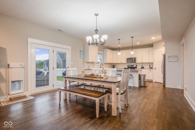 637 E Benjamin Street, Ellettsville, IN 47429