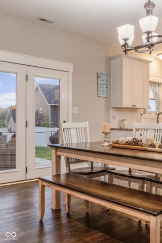 637 E Benjamin Street, Ellettsville, IN 47429