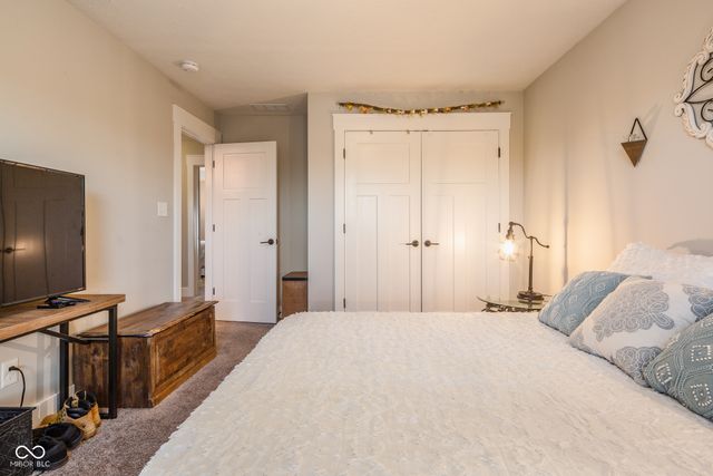 637 E Benjamin Street, Ellettsville, IN 47429