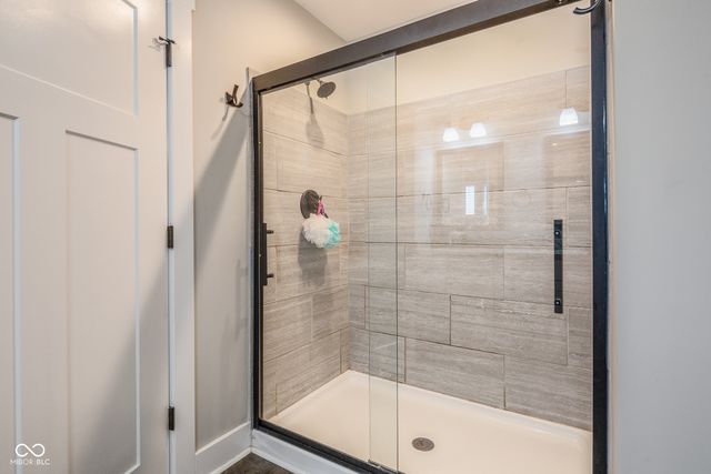 637 E Benjamin Street, Ellettsville, IN 47429