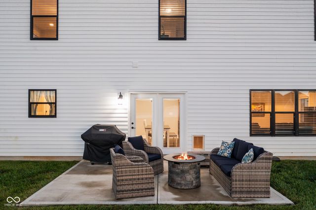 637 E Benjamin Street, Ellettsville, IN 47429