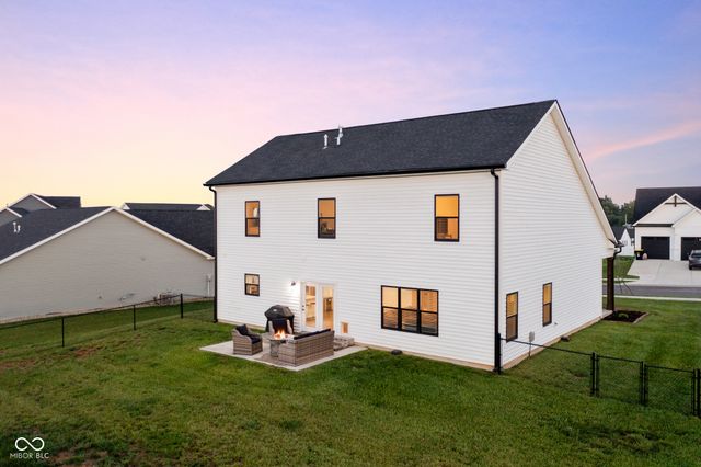 637 E Benjamin Street, Ellettsville, IN 47429