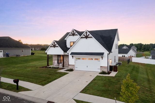 637 E Benjamin Street, Ellettsville, IN 47429