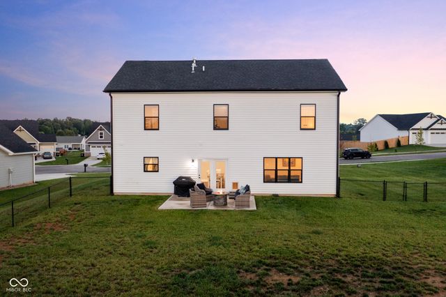 637 E Benjamin Street, Ellettsville, IN 47429