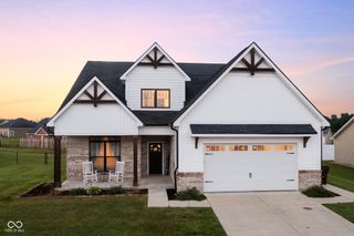 637 E Benjamin Street, Ellettsville, IN 47429