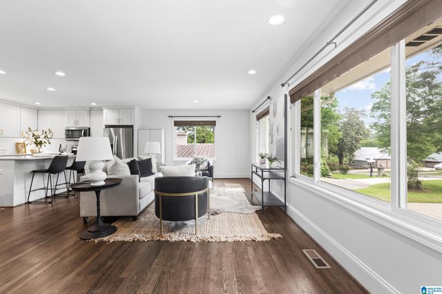 4212 MILHAVEN DRIVE, Vestavia Hills, AL 35243