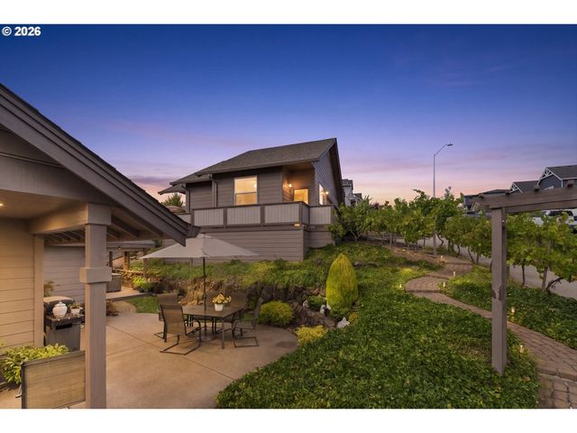 142 Nw CANYON CREEK Dr, Mc Minnville, OR 97128