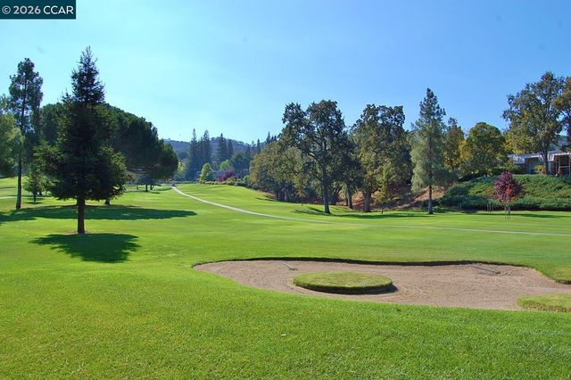 1168 Leisure Ln 1, Walnut Creek, CA 94595