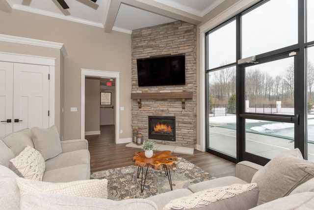 775 Chloe jane Avenue, Portage City, MI 49024