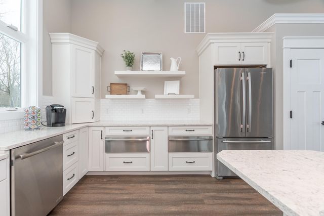 775 Chloe jane Avenue, Portage City, MI 49024