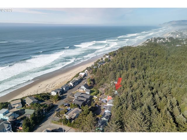 2160 Sw COAST Ave, Lincoln City, OR 97367