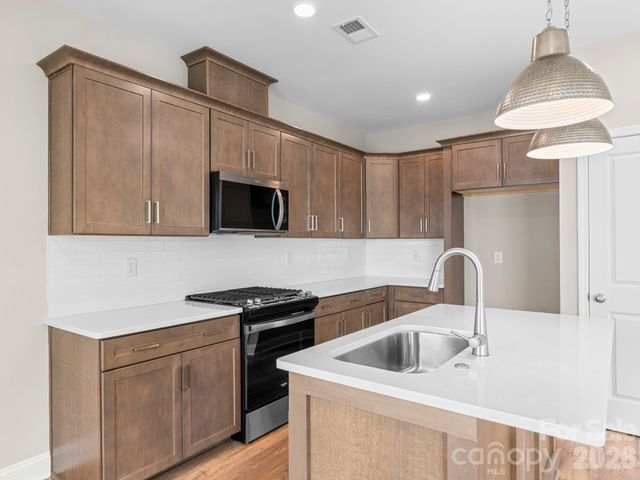 137 Cherry Springs Lane 12-E, Asheville, NC 28804