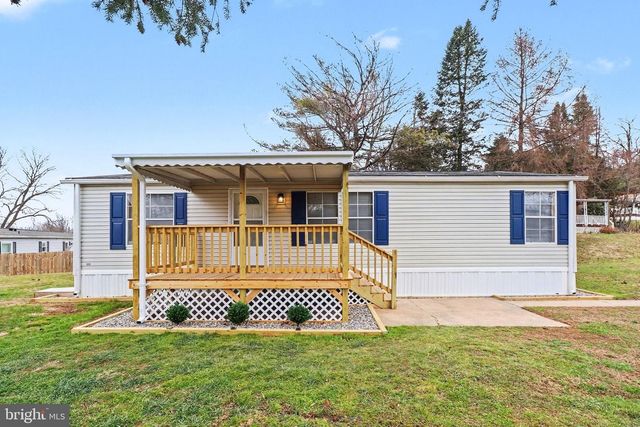 8 KIMBERLY AVE, New Providence, PA 17560